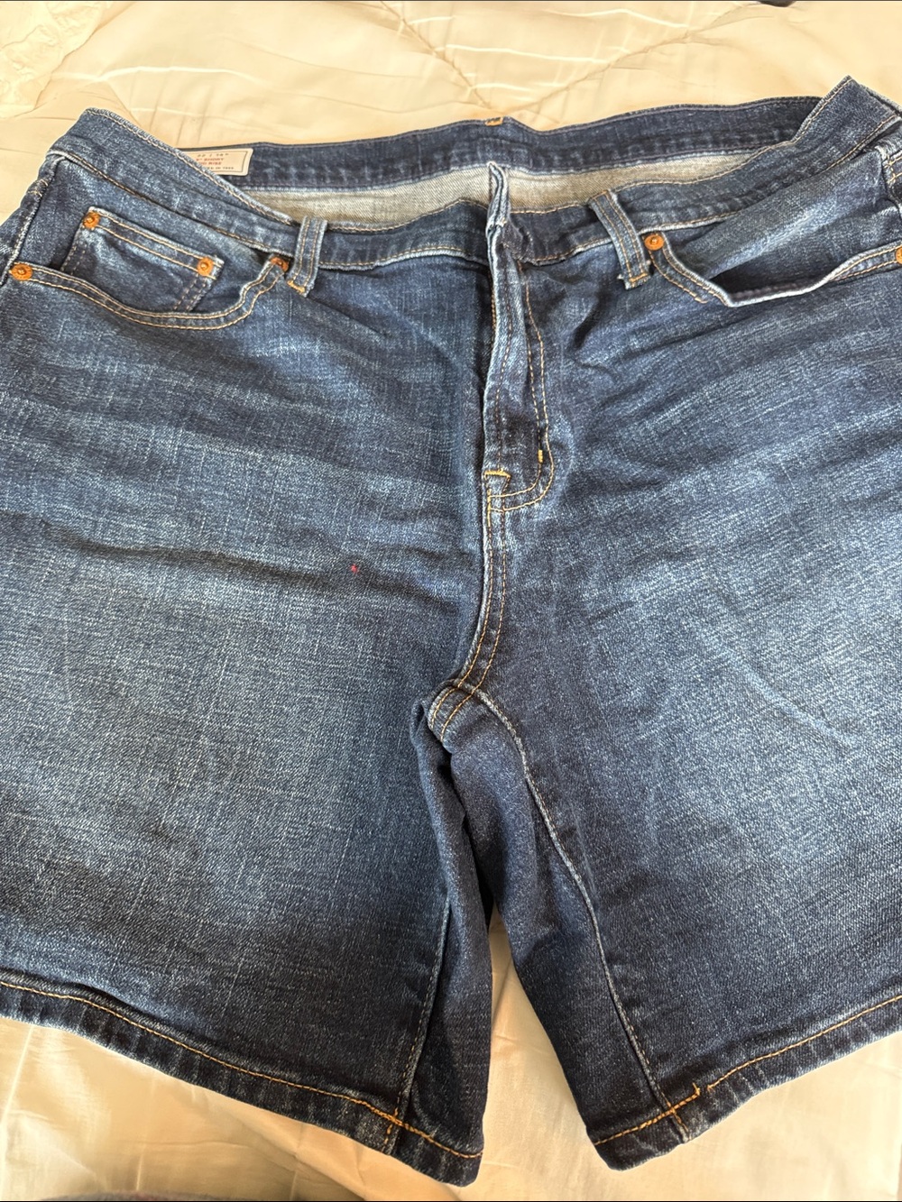 Relaxed Fit Women’s Denim Shorts in Dark Blue